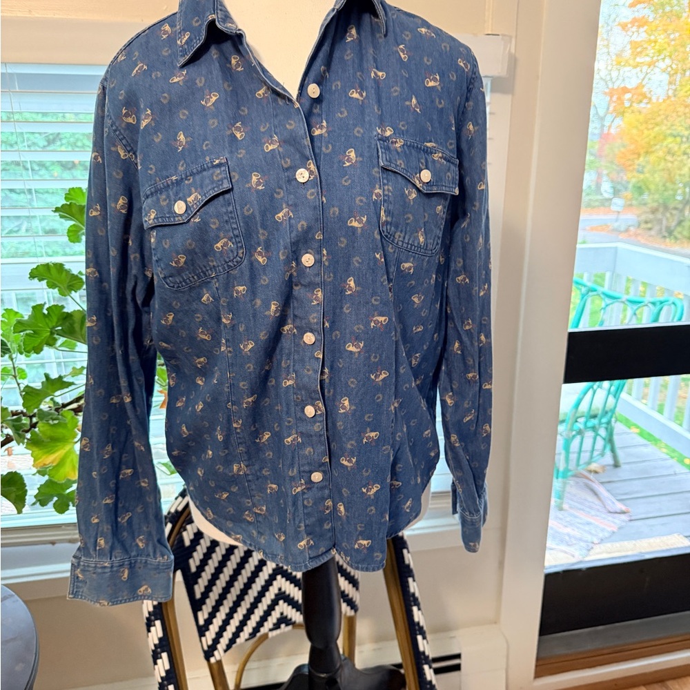 Liz Claiborne Blue Patterned Button Down Shirt